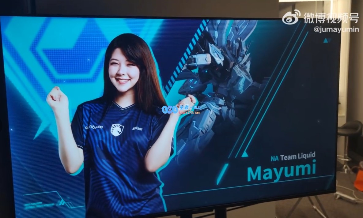 Mayumi分享照片：终于找到一位能凸显我亚洲特色的化妆师，这次真的很满意~