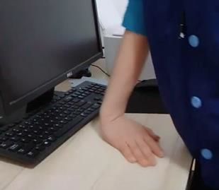 抖音转手腕视频教程教学分享下载-抖音转手腕视频教程教学分享2023免费下载v21.0.0
