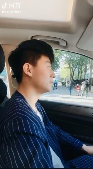 抖音快问快答题目以及答案分享下载-抖音快问快答题目以及答案分享2023免费下载v21.0.0